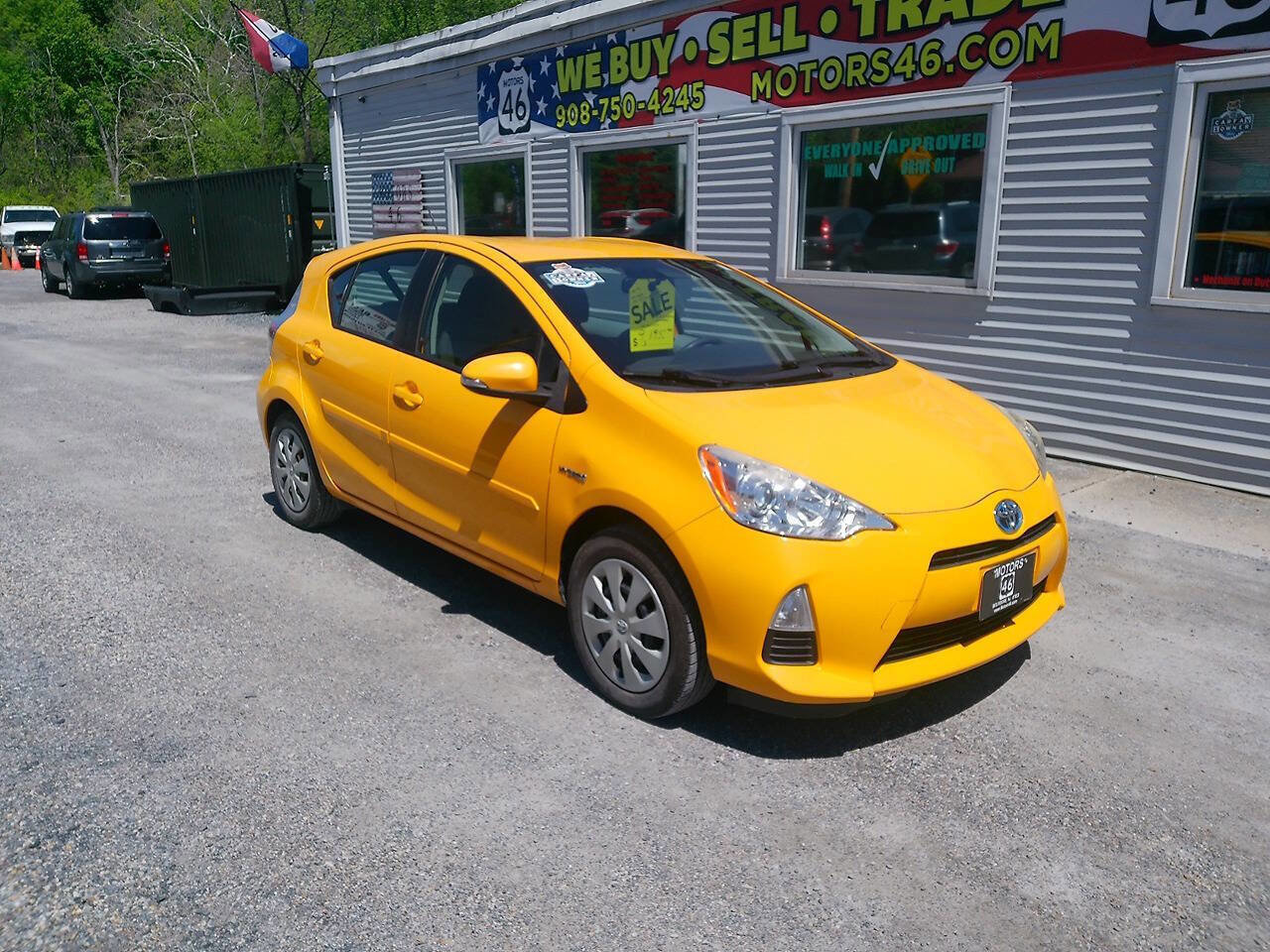 Used 2014 Toyota Prius C Two FWD image 7