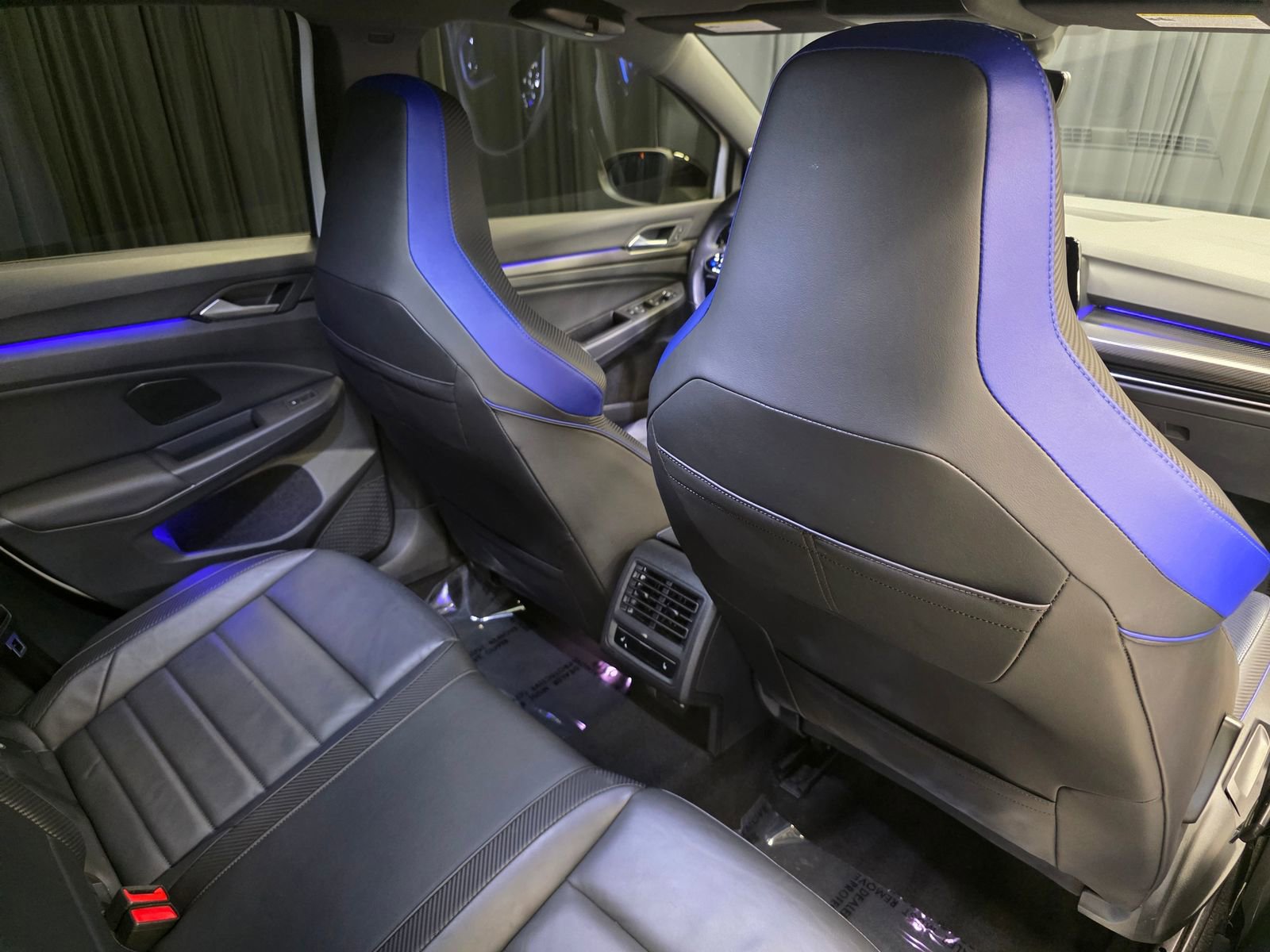 Used 2023 Volkswagen Golf 20th Anniversary Edition image 37