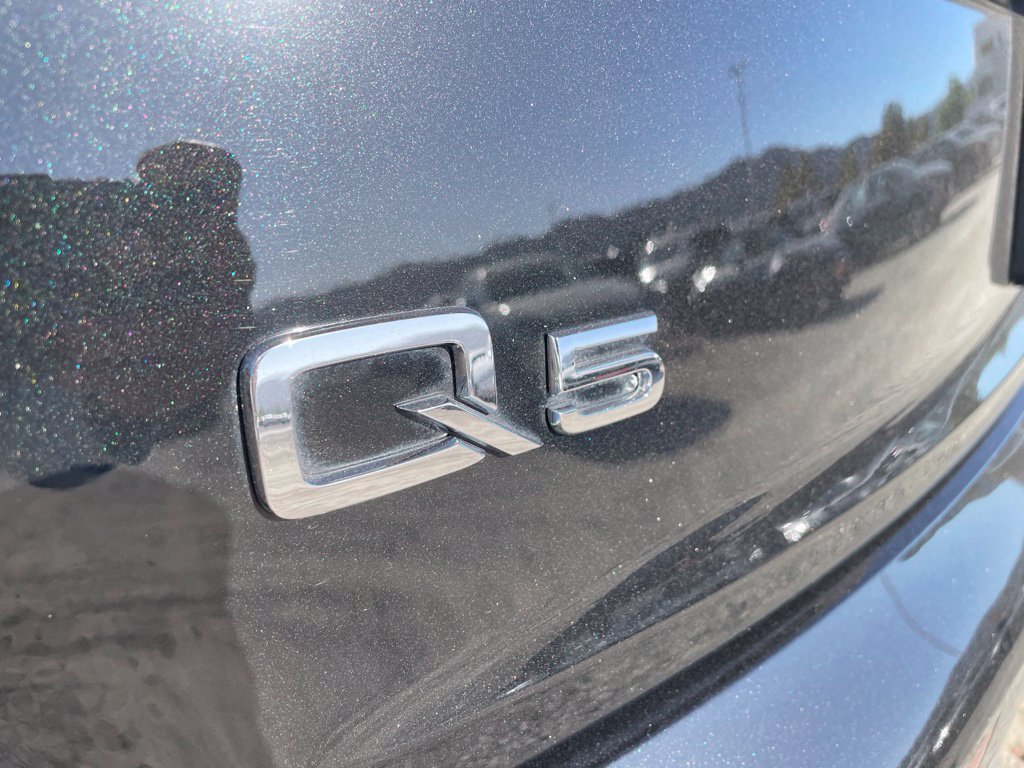 Used 2021 Audi Q5 e Premium Plus w/ Premium Plus Package AWD/4WD image 6