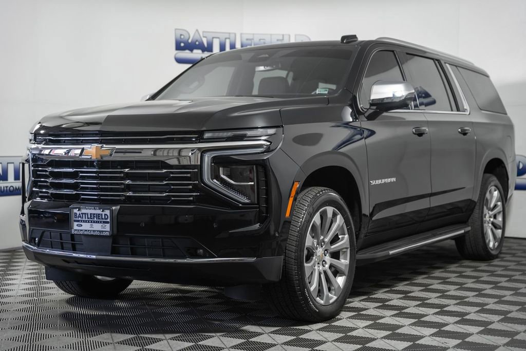 Used 2026 Chevrolet Suburban Premier image 3