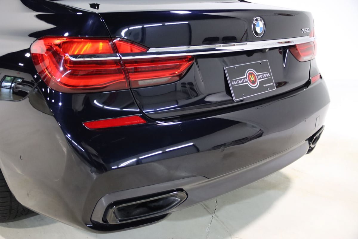 Used 2019 BMW 750i RWD image 80