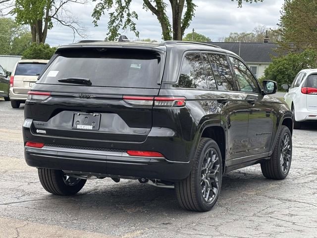 New 2026 Jeep Grand Cherokee Summit w/ Obsidian Package AWD/4WD image 36