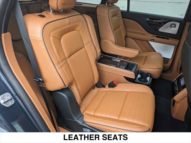 New 2023 Lincoln Aviator Black Label w/ Dynamic Handling Package AWD/4WD image 32