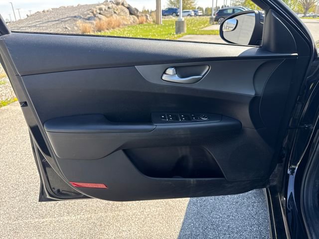 Used 2019 Kia Forte LXS image 22