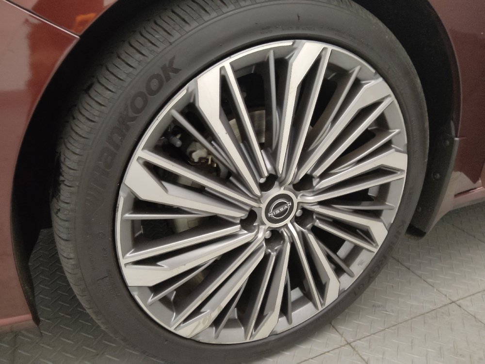 Used 2023 Nissan Altima 2.5 SL FWD image 31