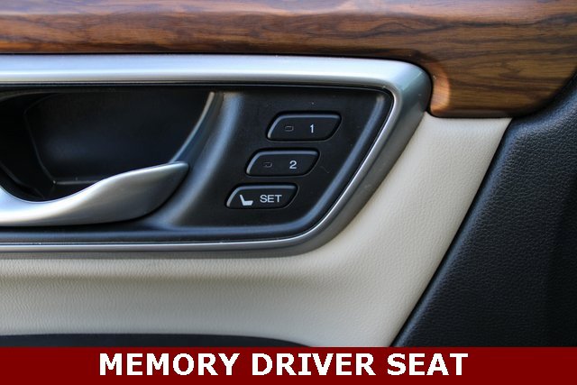 Used 2019 Honda CR-V EX-L image 16