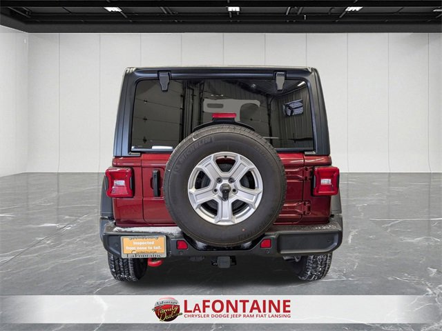 Certified 2022 Jeep Wrangler Unlimited Rubicon w/ Cold Weather Group image 4