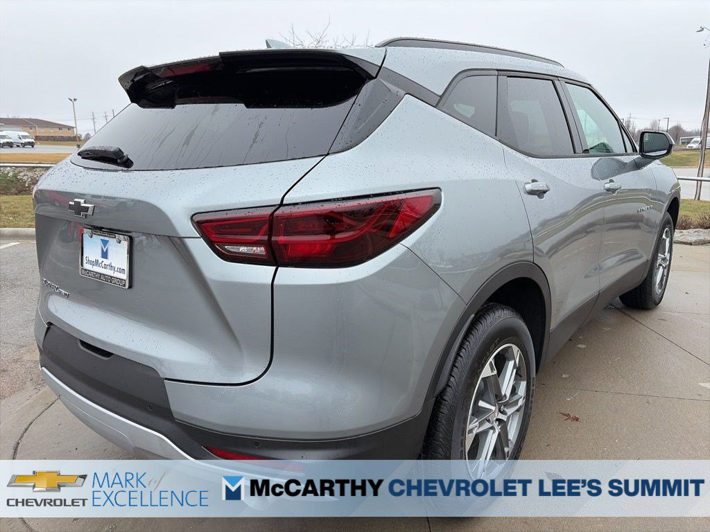 New 2026 Chevrolet Blazer LT w/ Convenience Package AWD/4WD image 8