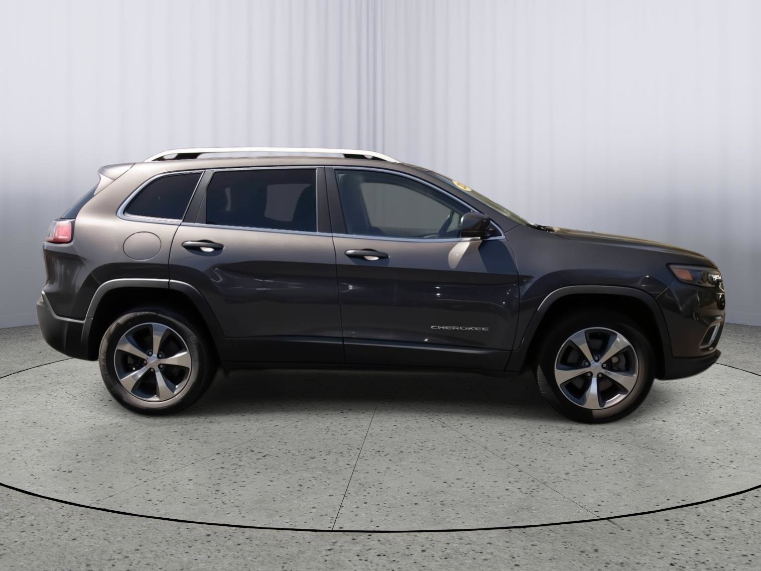 Used 2020 Jeep Cherokee Limited AWD/4WD image 26