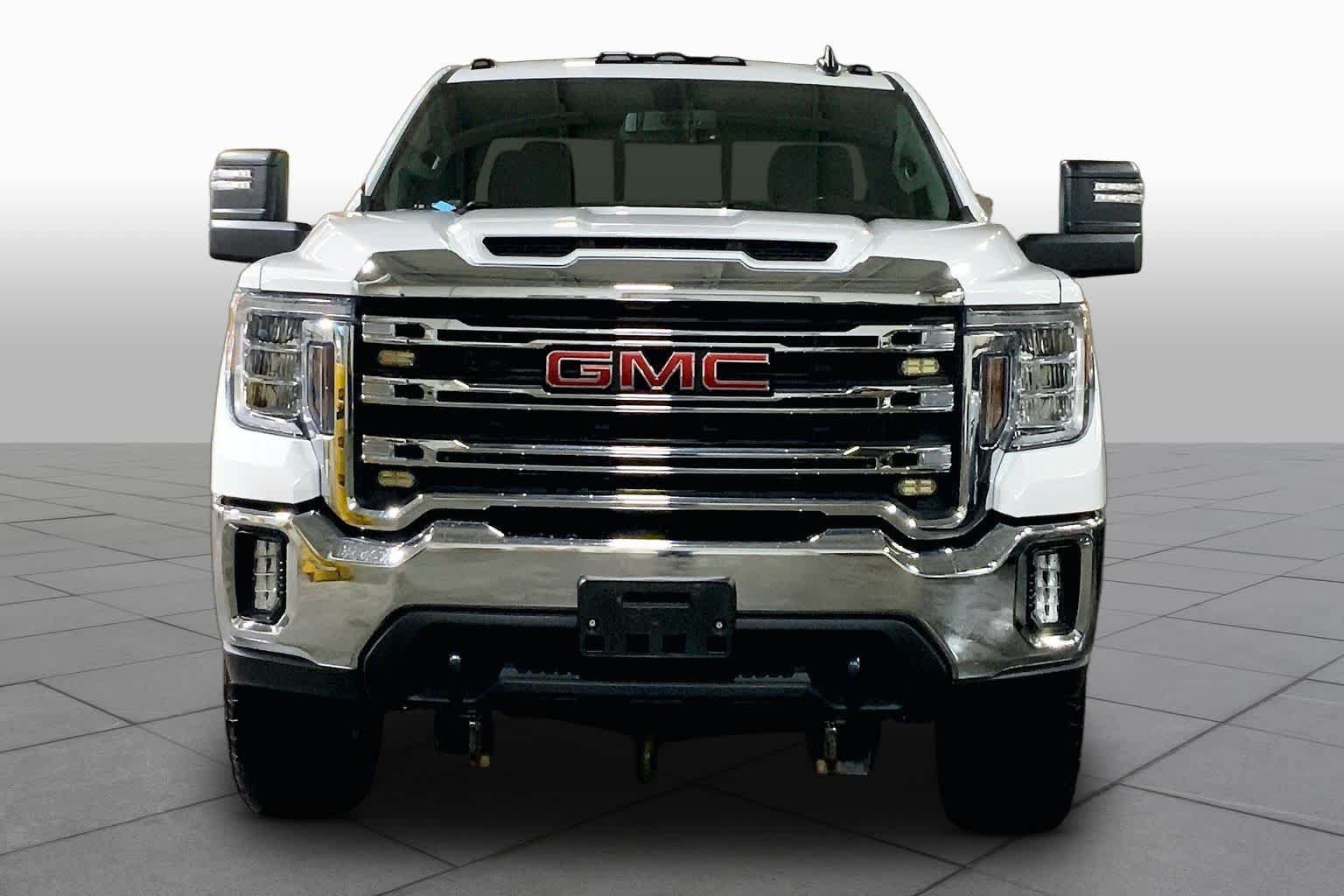 Used 2022 GMC Sierra 2500 SLE w/ SLE Value Package; AWD/4WD image 4
