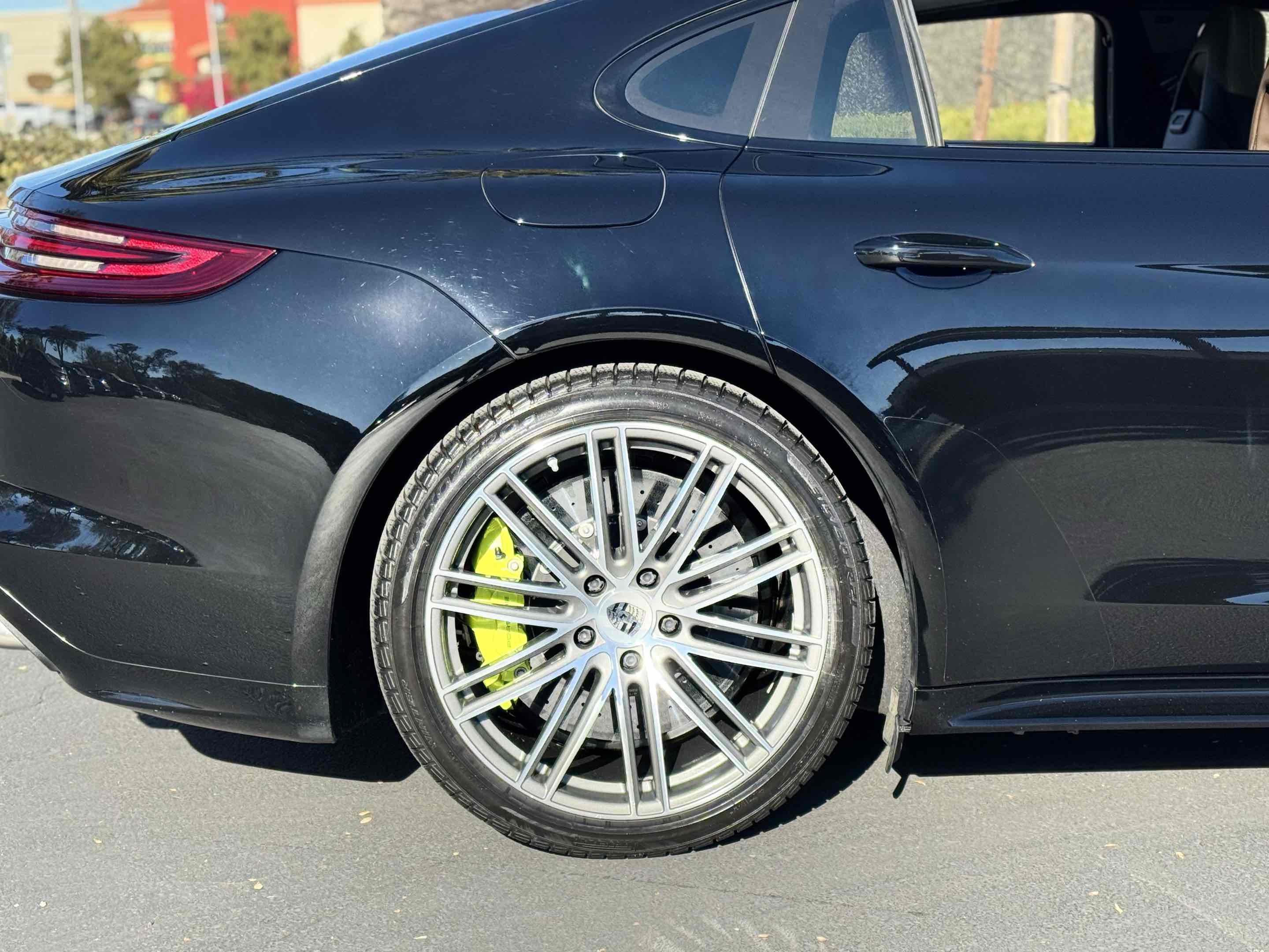 Used 2019 Porsche Panamera Turbo S Executive image 94