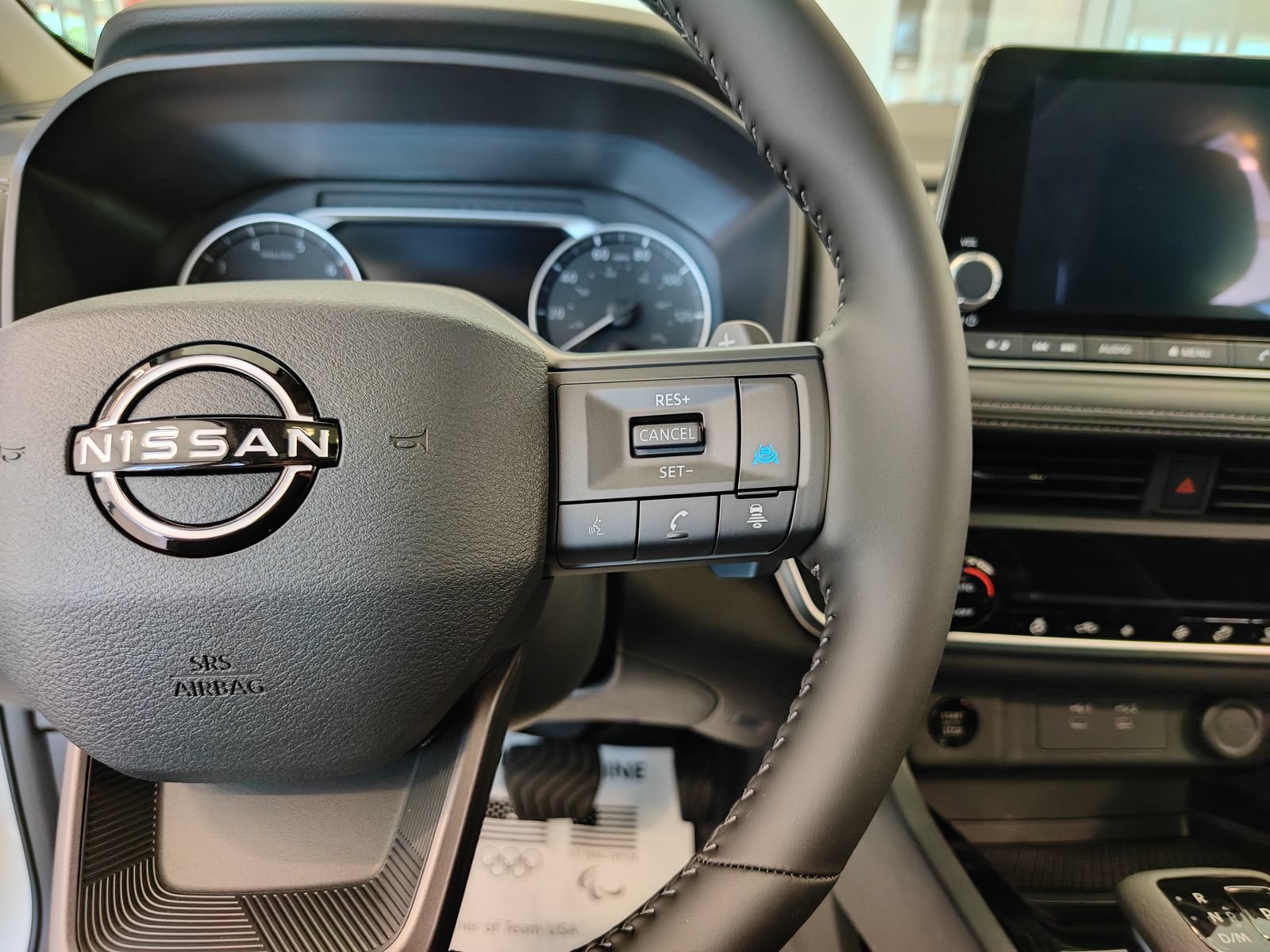 New 2026 Nissan Rogue Dark Armor AWD/4WD image 23