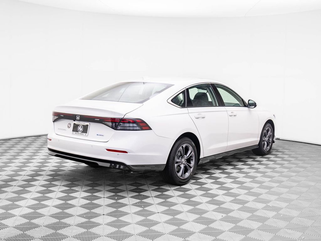 Certified 2025 Honda Accord EX-L image 5