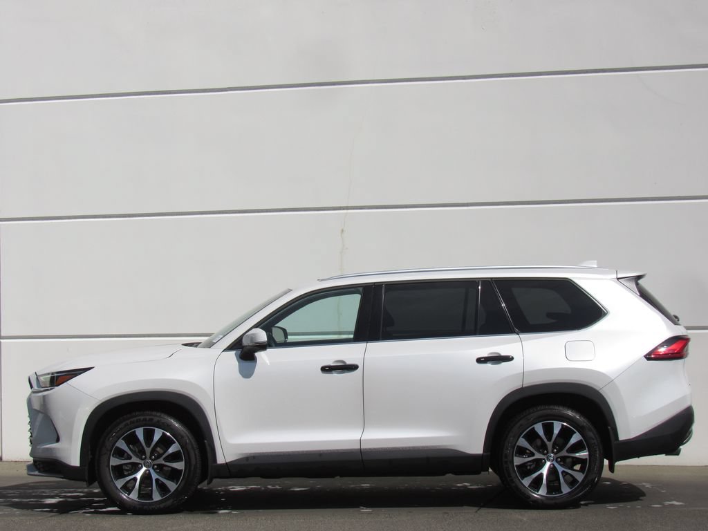 Certified 2024 Toyota Grand Highlander AWD Hybrid image 4