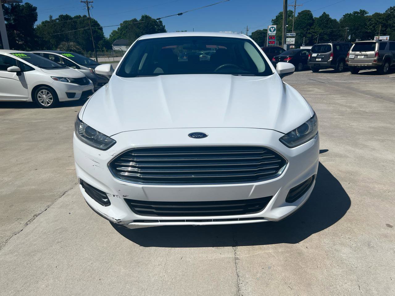 Used 2016 Ford Fusion S FWD image 3
