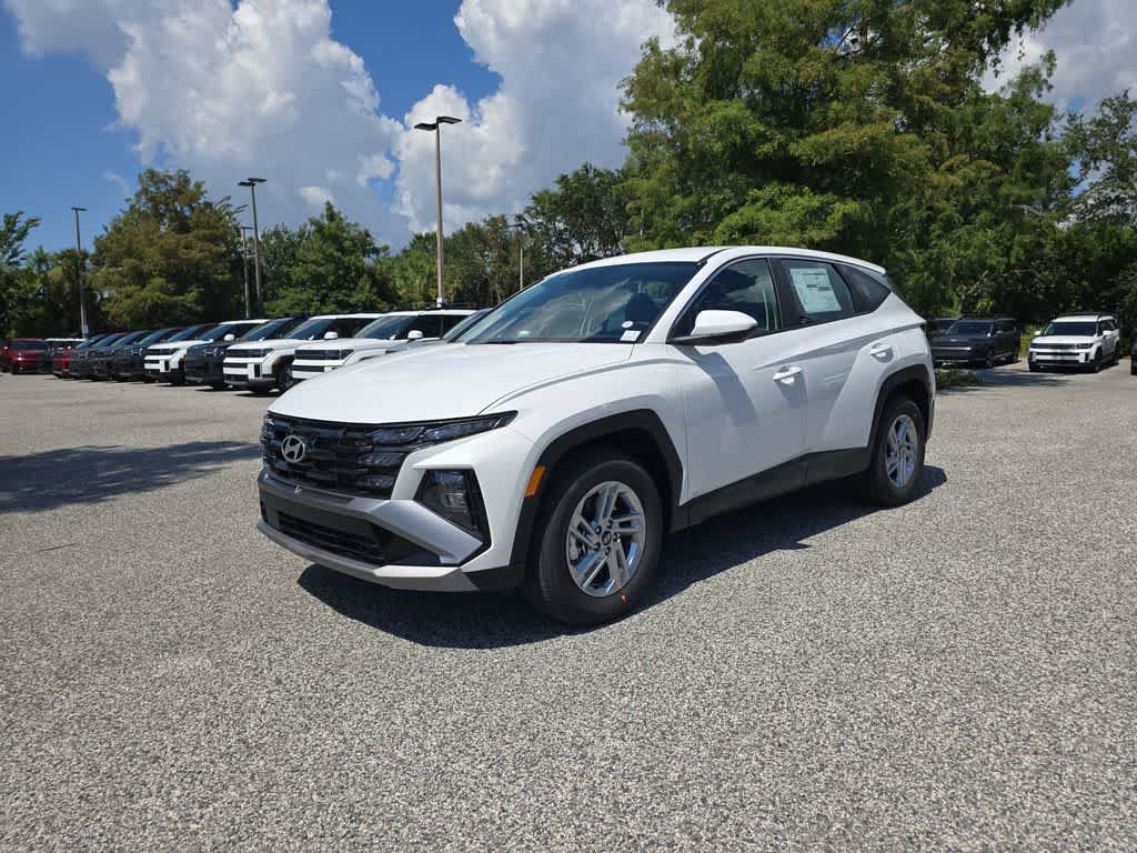 New 2026 Hyundai Tucson SE FWD image 2