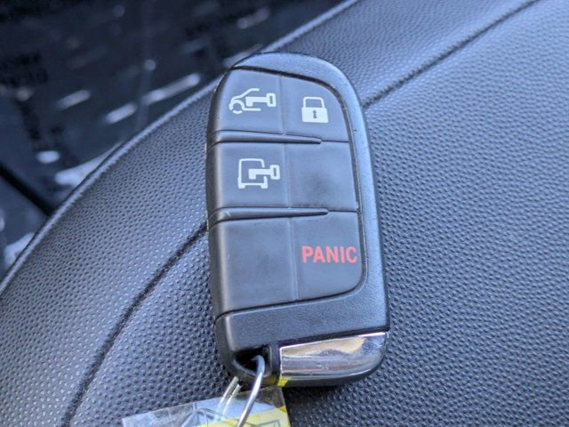 Used 2025 RAM ProMaster 2500 w/ Convenience Group image 23