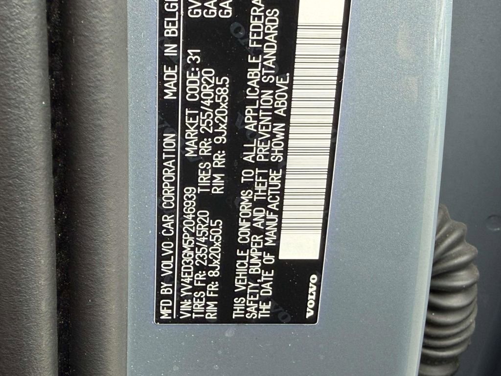 Used 2023 Volvo C40 P8 Recharge Ultimate w/ Protection Package Premier image 31