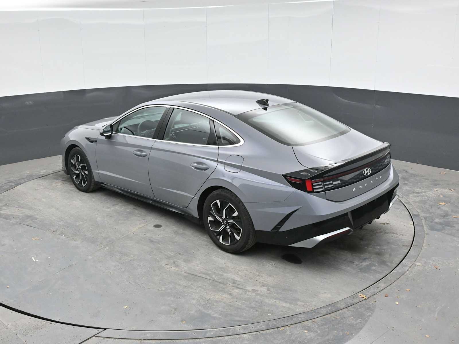Used 2024 Hyundai Sonata SEL FWD image 27