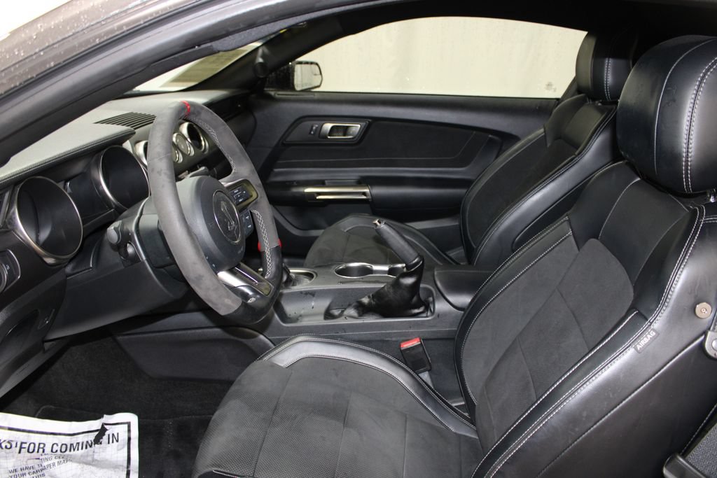 Used 2016 Ford Mustang Shelby GT350 w/ Technology Package RWD image 16
