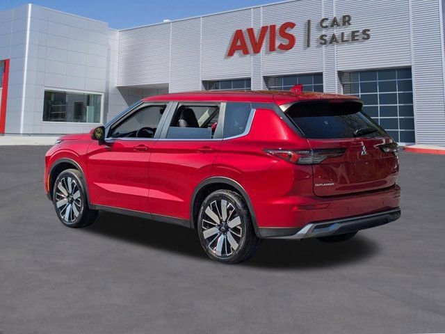 Used 2025 Mitsubishi Outlander SE AWD/4WD image 10
