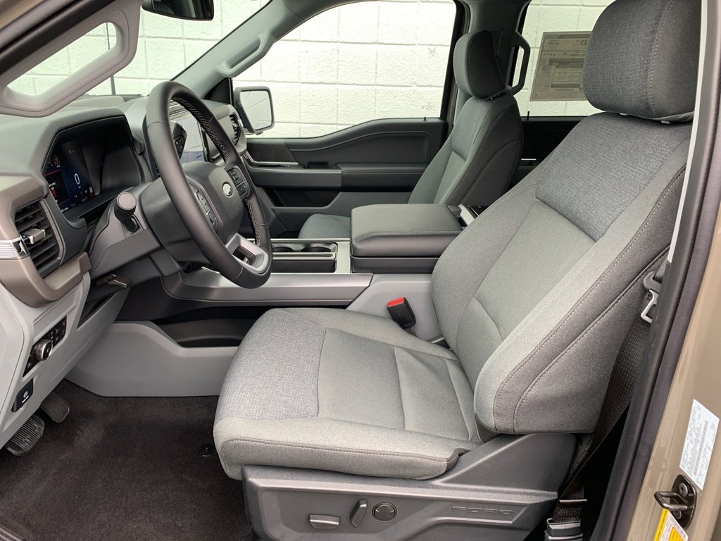 New 2025 Ford F150 XLT w/ Equipment Group 302A MID image 73