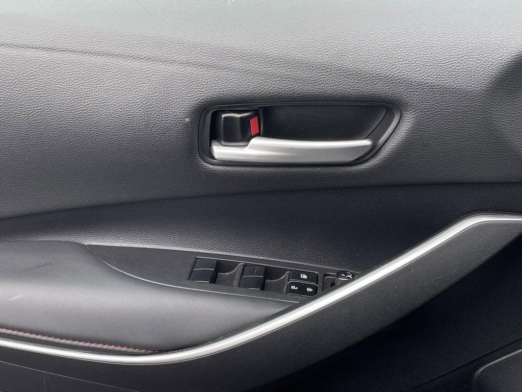 Used 2024 Toyota Corolla SE image 19