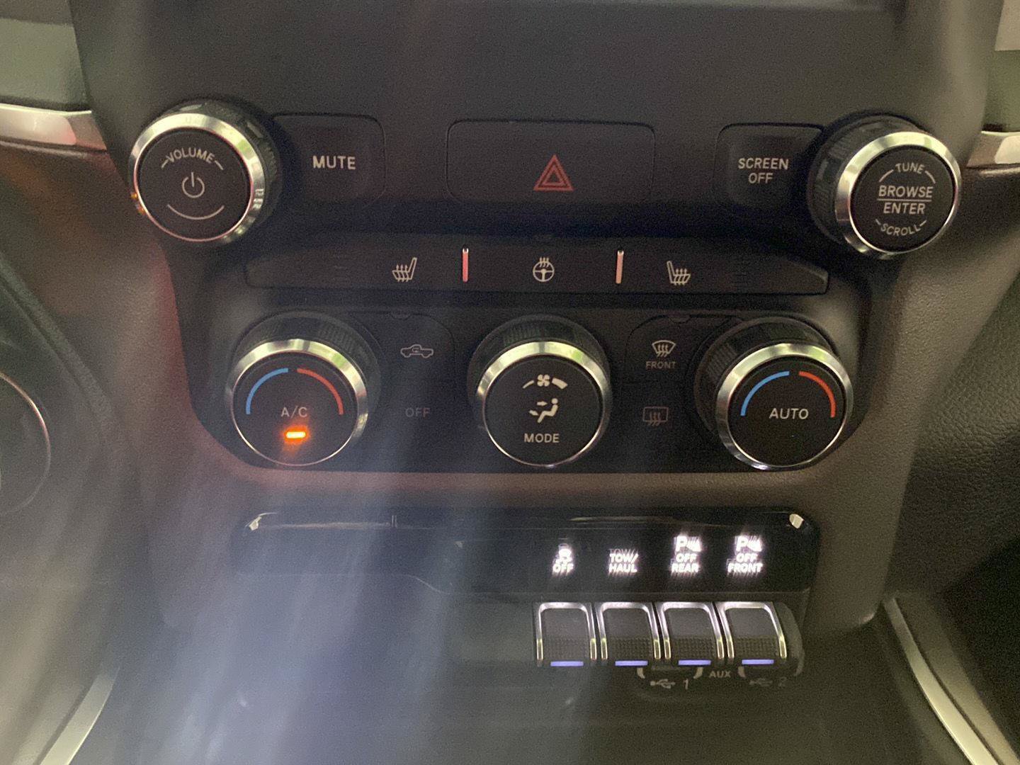Used 2021 RAM 1500 Big Horn AWD/4WD image 52