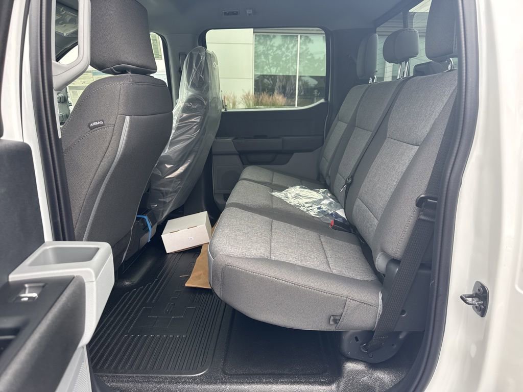 New 2025 Ford F350 XL w/ XL Chrome Package image 22
