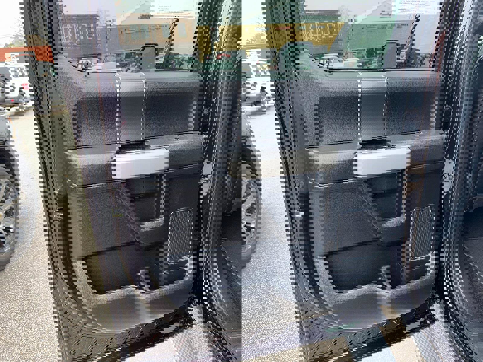 Used 2018 Ford F150 Lariat w/ Equipment Group 502A Luxury image 10