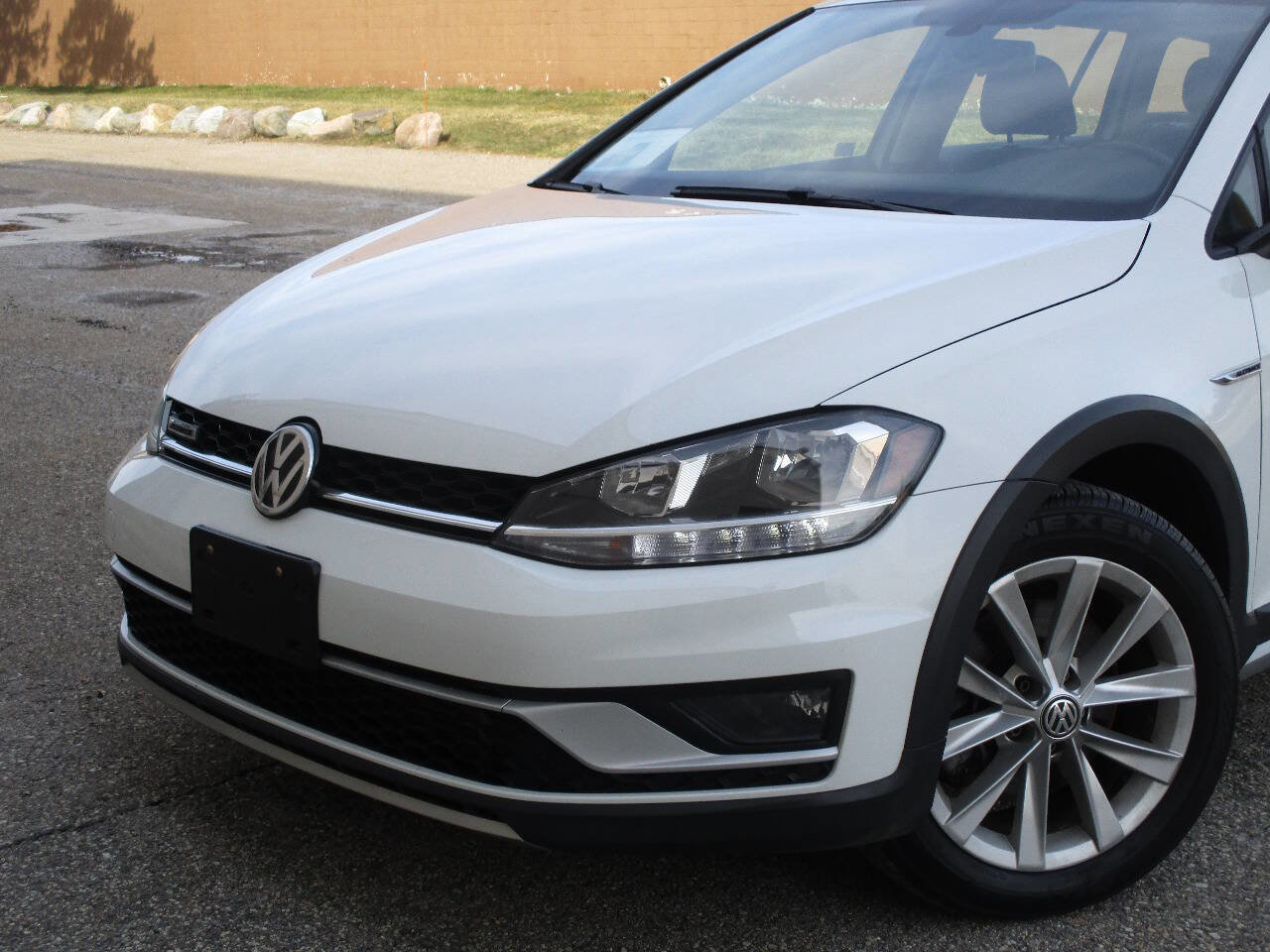 Used 2018 Volkswagen Golf Alltrack SE image 56