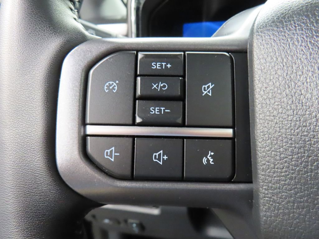 Used 2024 Ford F350 Lariat w/ Chrome Package image 64