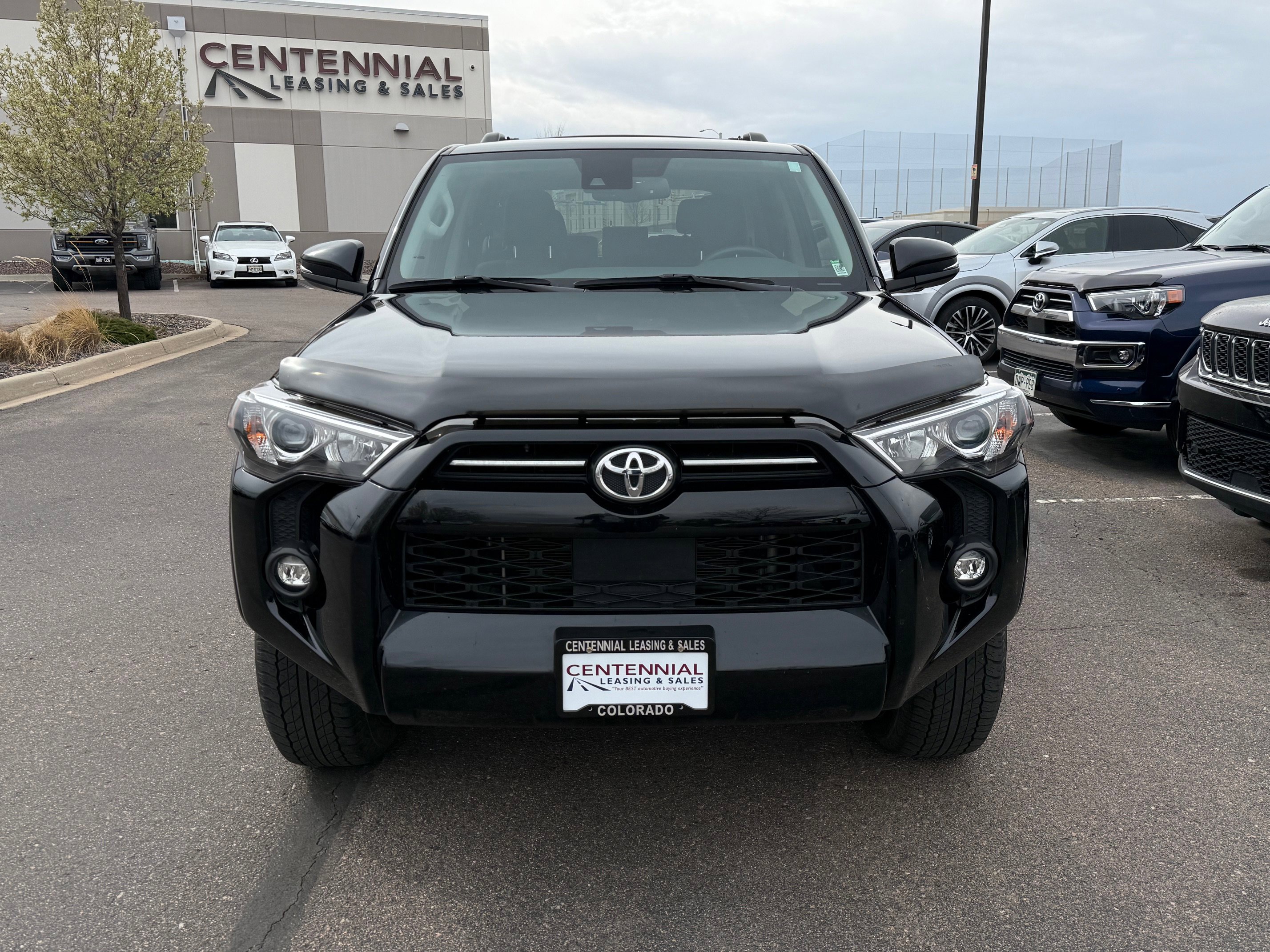 Used 2023 Toyota 4Runner SR5 Premium w/ Moonroof Package image 2