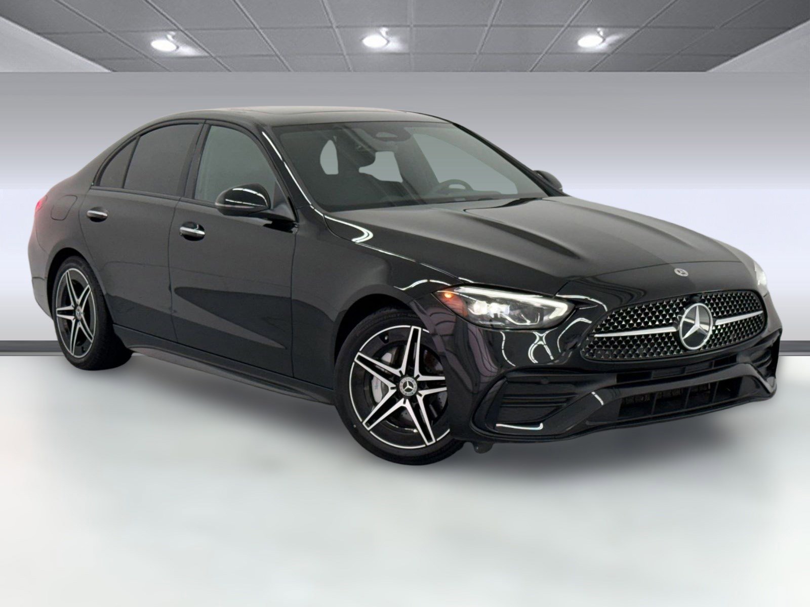 Used 2023 Mercedes-Benz C 300 Sedan image 5