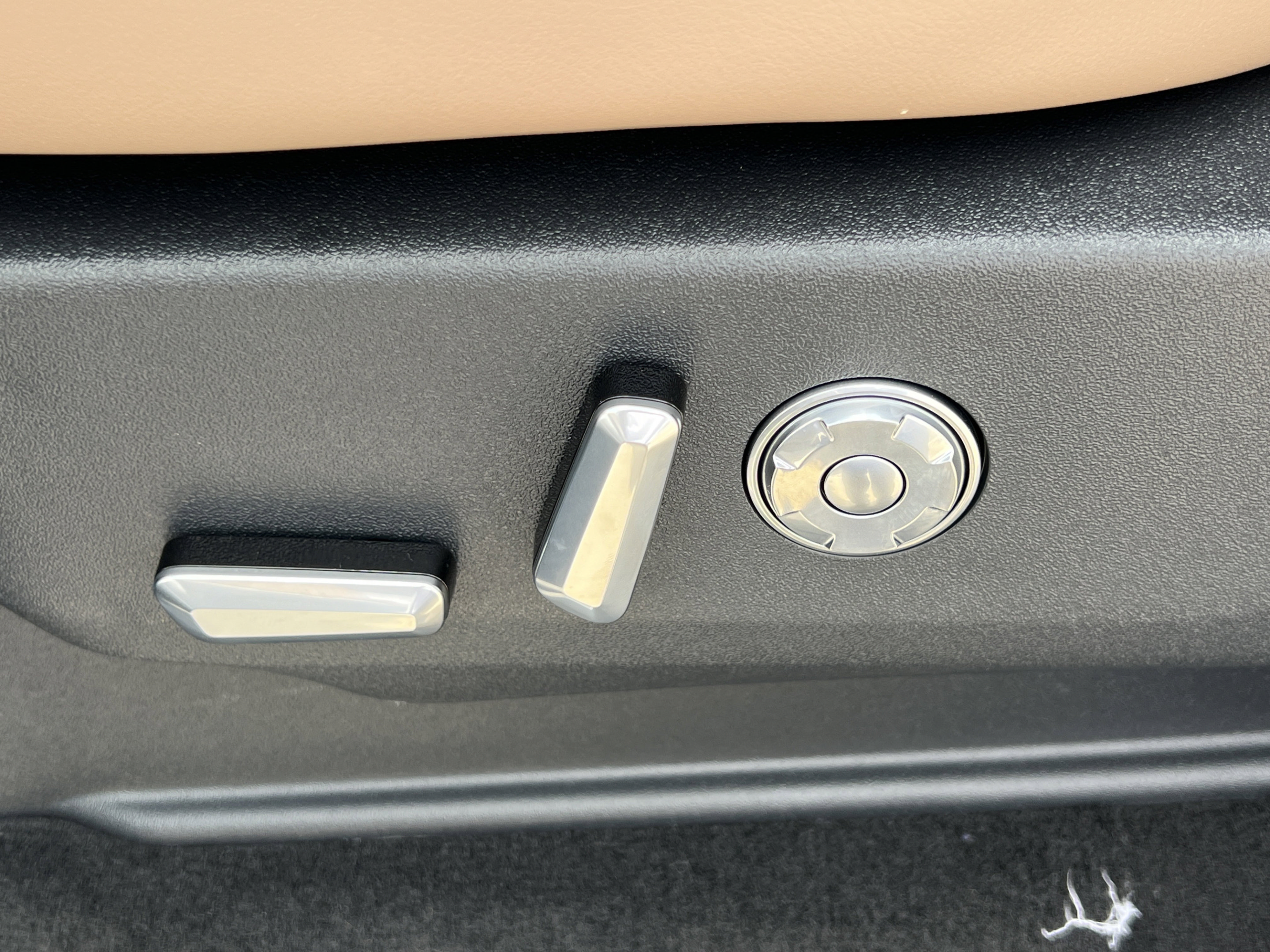 New 2026 Lincoln Navigator Black Label AWD/4WD image 19