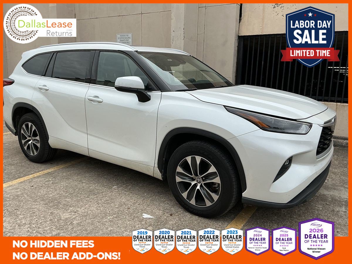 Used 2022 Toyota Highlander XLE FWD video 1