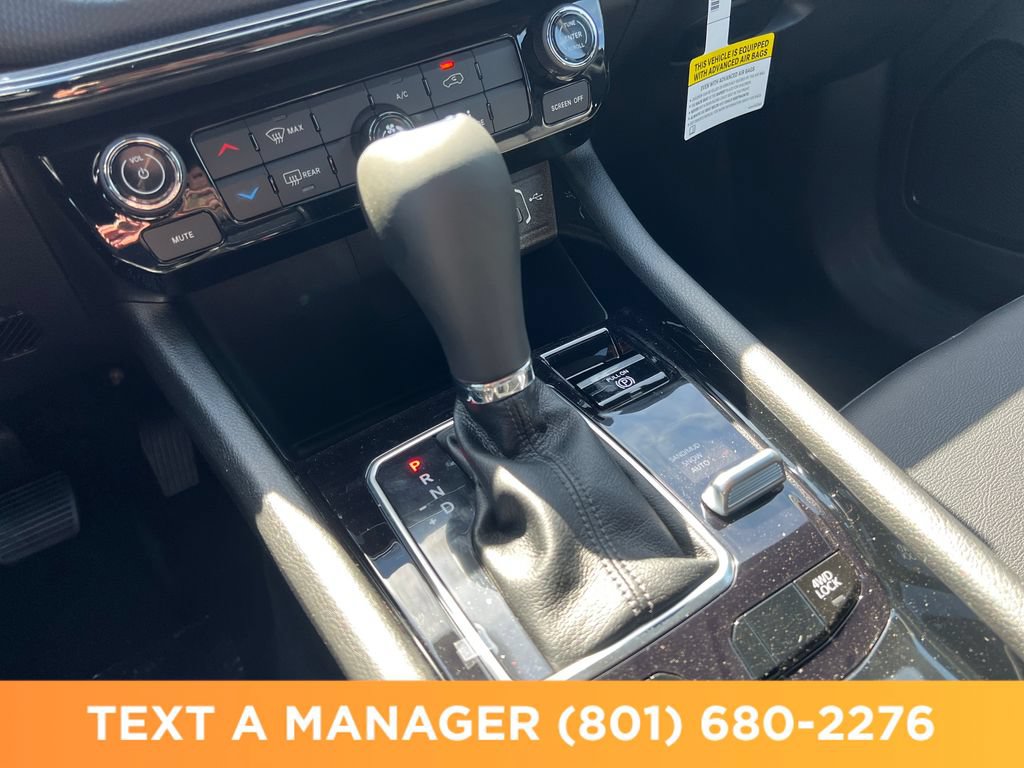 New 2026 Jeep Compass Latitude AWD/4WD image 24