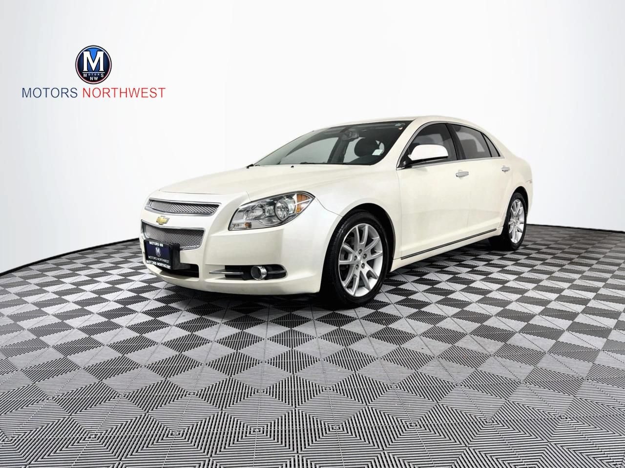 Used 2012 Chevrolet Malibu LTZ FWD image 1