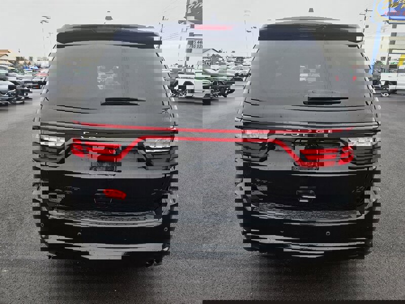 Used 2018 Dodge Durango R/T w/ Trailer Tow Group IV image 4