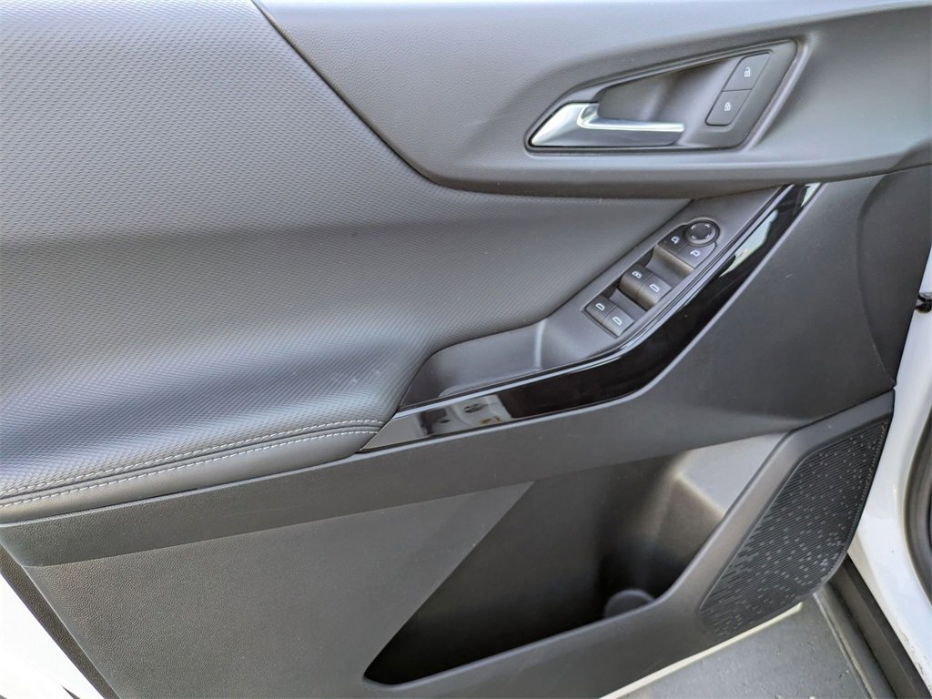 Used 2025 Chevrolet Equinox LT image 15