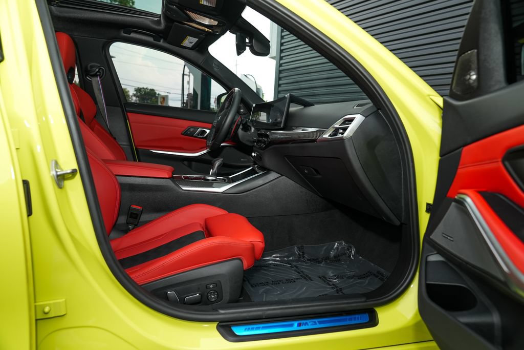 Used 2025 BMW M3 Competition w/ Executive Package RWD image 36