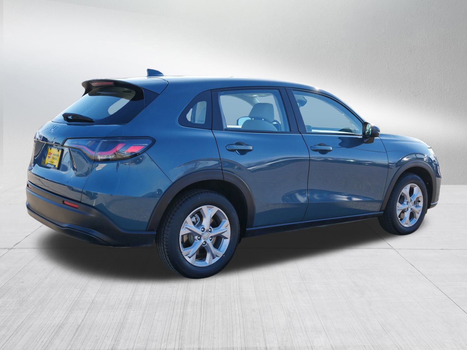 Certified 2024 Honda HR-V LX image 7
