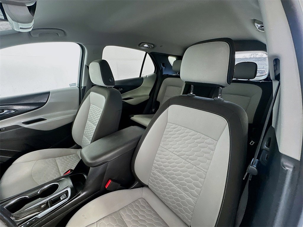 Used 2018 Chevrolet Equinox LT image 20