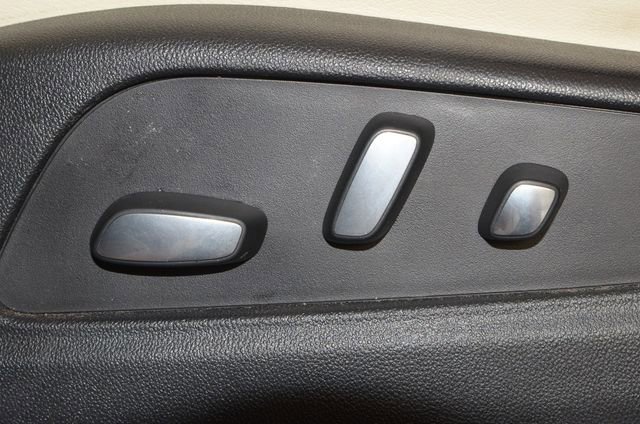 Used 2023 Cadillac XT6 Sport w/ Technology Package image 24