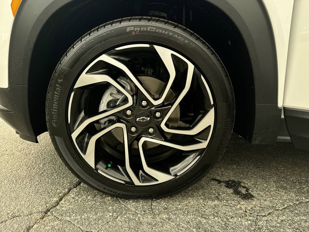 New 2026 Chevrolet TrailBlazer RS w/ Convenience Package FWD image 12