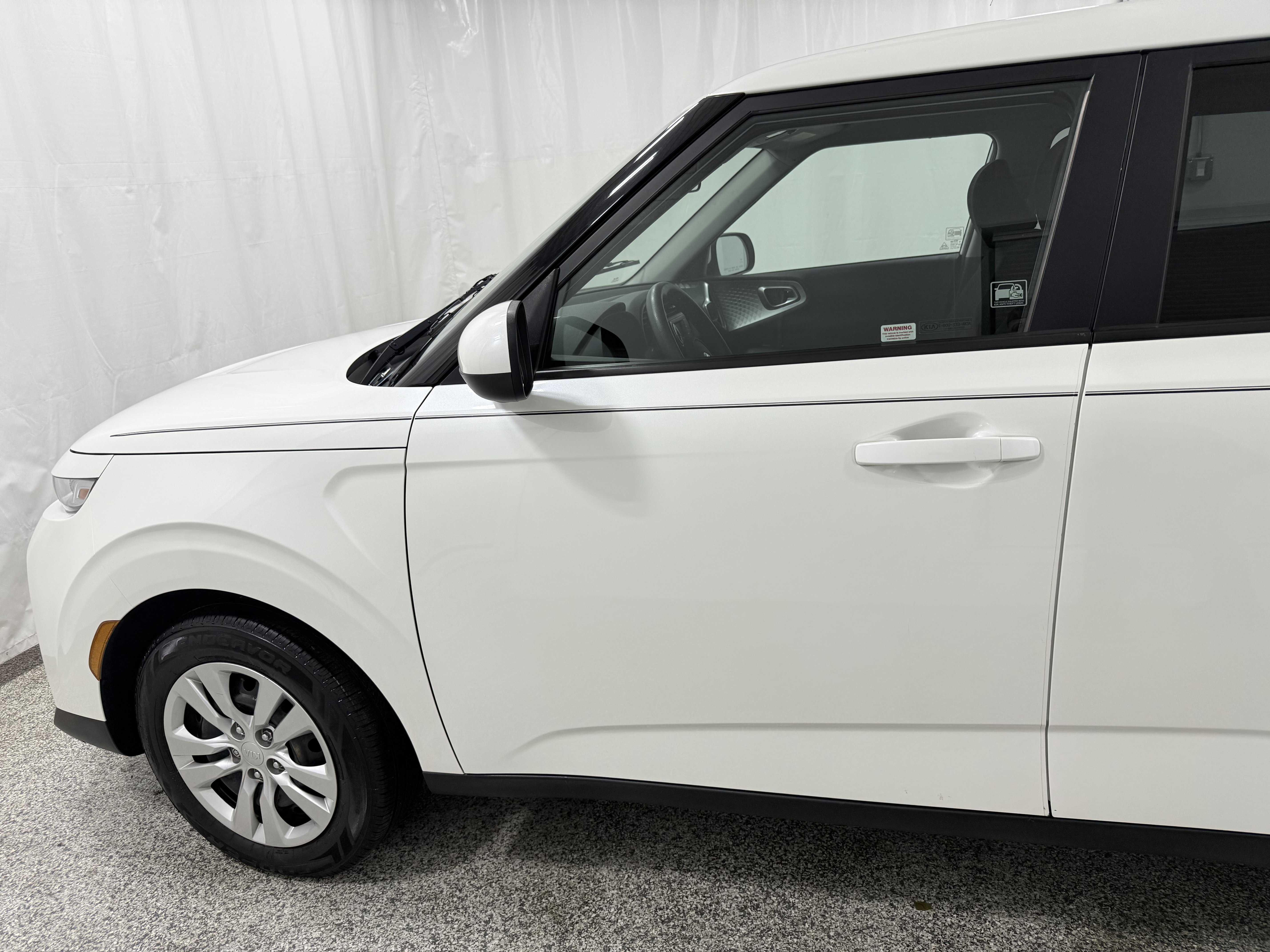 Used 2021 Kia Soul LX image 8