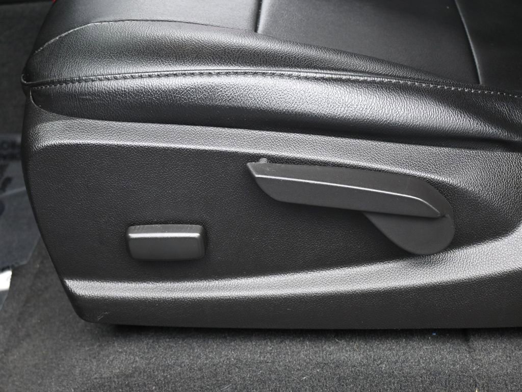 Used 2021 GMC Canyon Elevation Standard w/ Convenience Package image 12