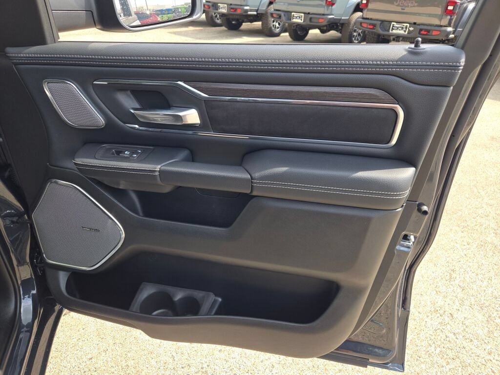 New 2027 RAM 1500 Laramie w/ Advanced Safety Group II AWD/4WD image 5