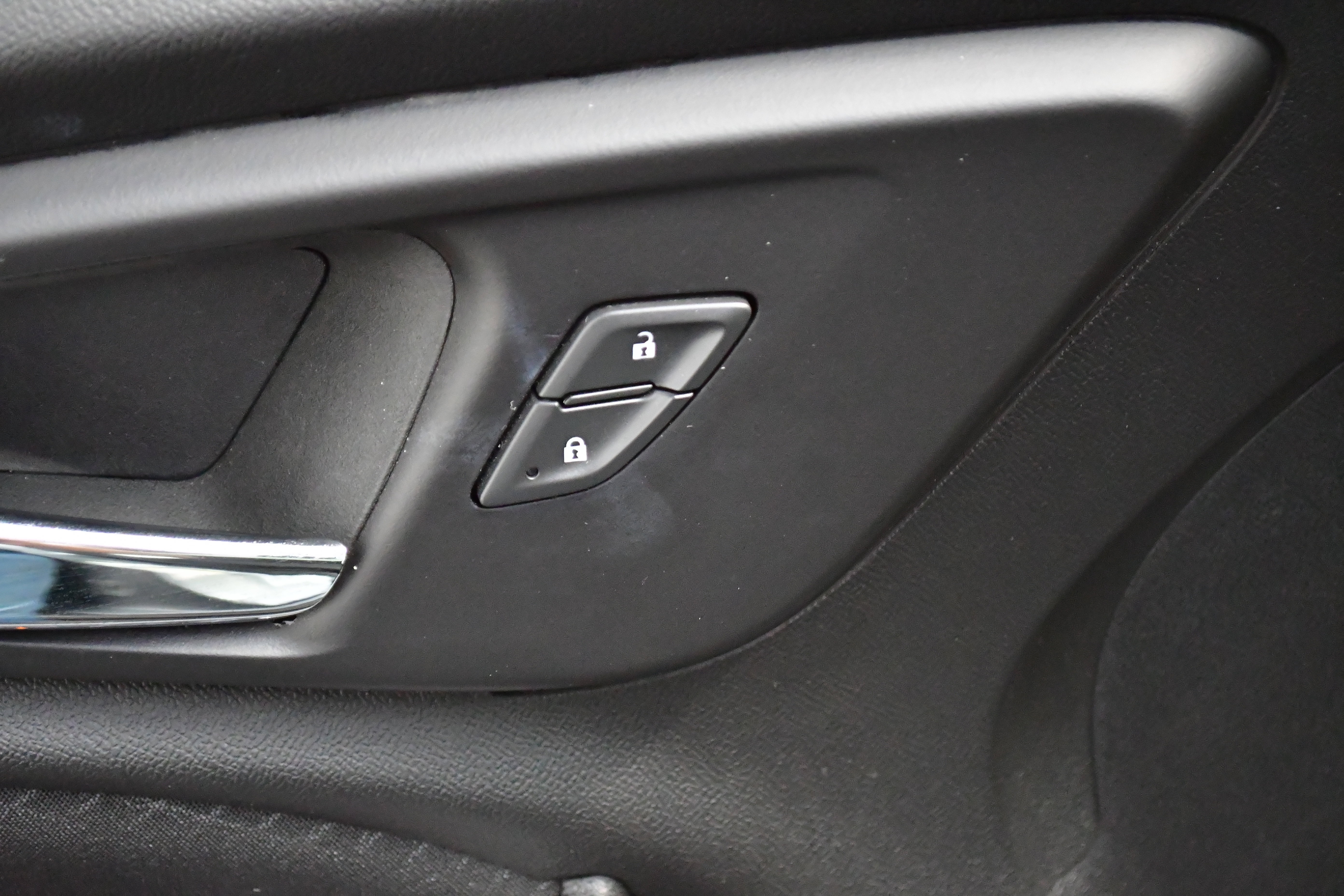 Used 2024 Chevrolet Malibu LT image 28