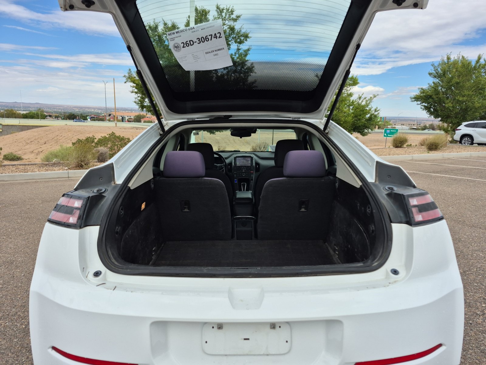 Used 2015 Chevrolet Volt FWD image 19